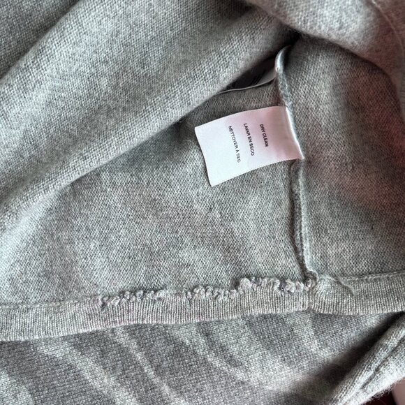 Anne Klein 100% Cashmere Animal Print Sweater Zebra Print Heather Grey - Picture 14 of 15